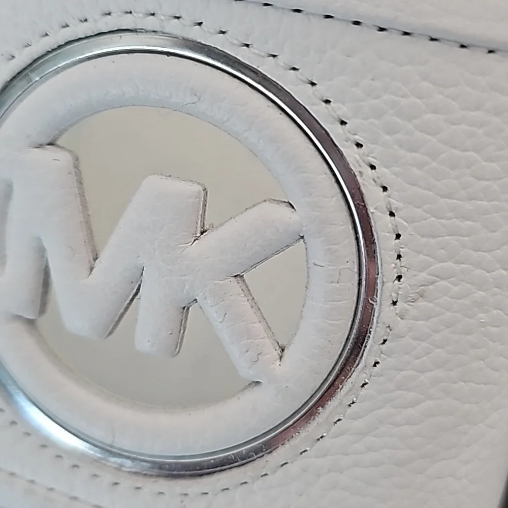 Michael Kors MK Logo  slides slip on‎ white size 6.5 nwt